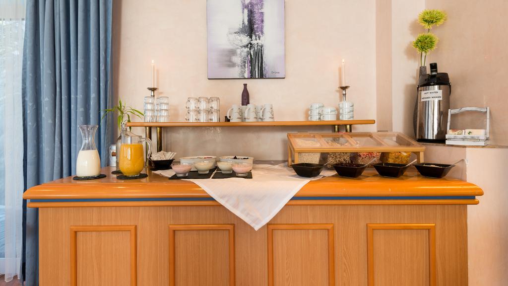 Hotel Alpenperle ซาสฟี ภายนอก รูปภาพ