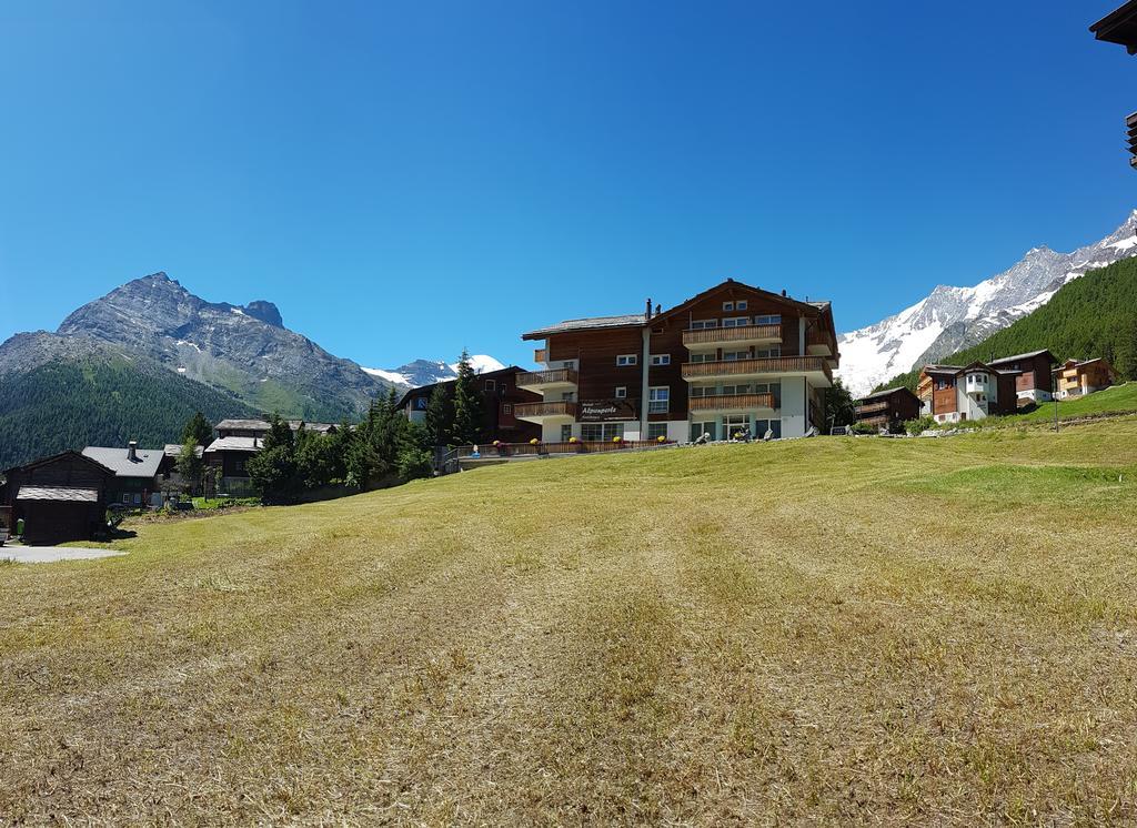 Hotel Alpenperle ซาสฟี ภายนอก รูปภาพ