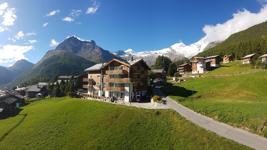 Hotel Alpenperle ซาสฟี ภายนอก รูปภาพ