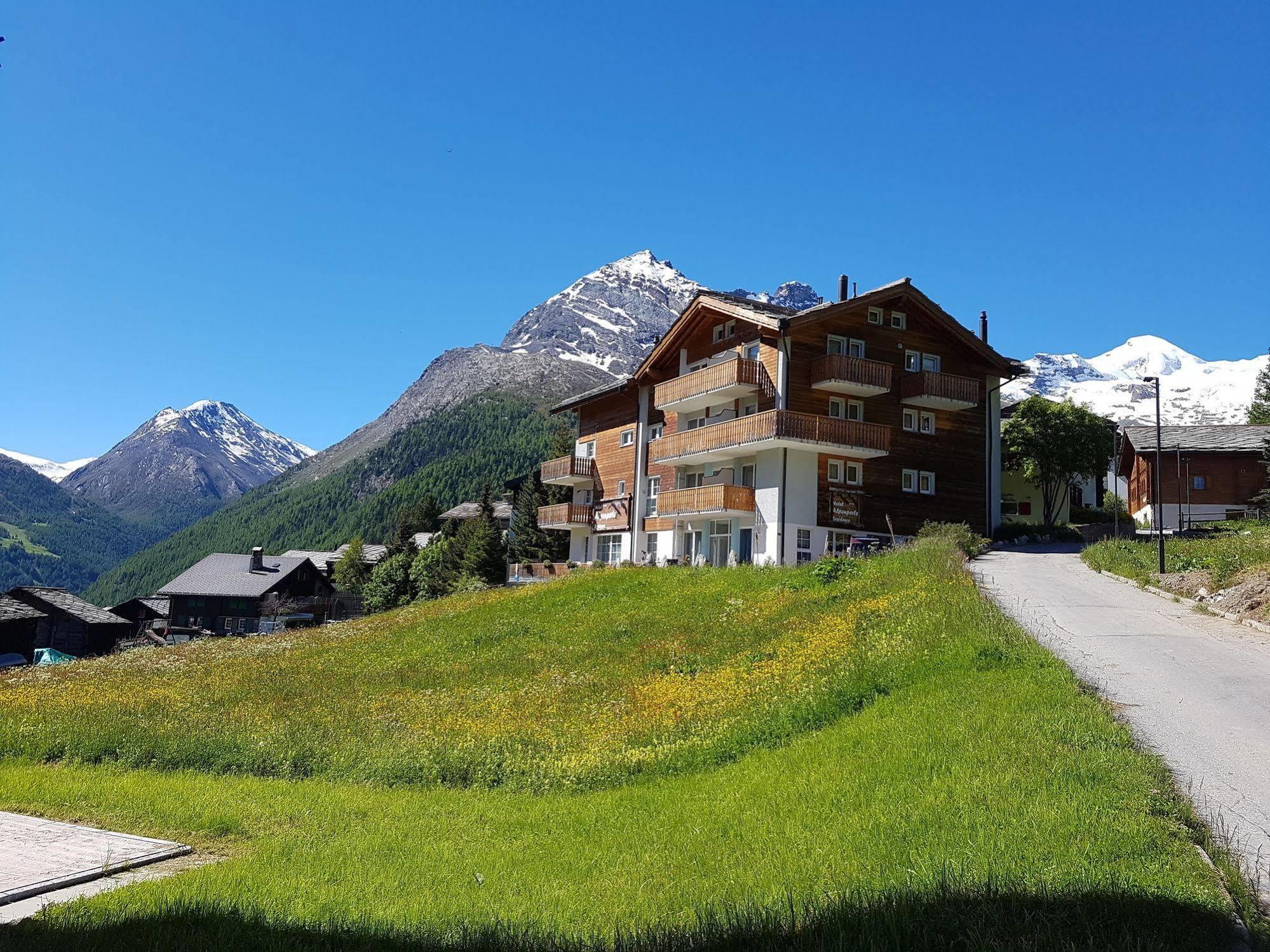 Hotel Alpenperle ซาสฟี ภายนอก รูปภาพ