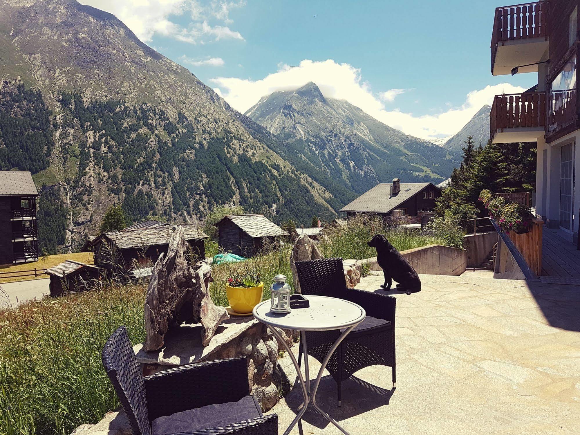 Hotel Alpenperle ซาสฟี ภายนอก รูปภาพ