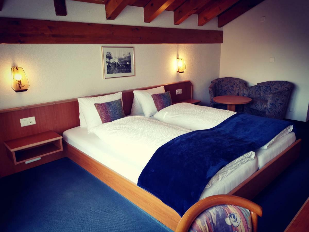 Hotel Alpenperle ซาสฟี ภายนอก รูปภาพ